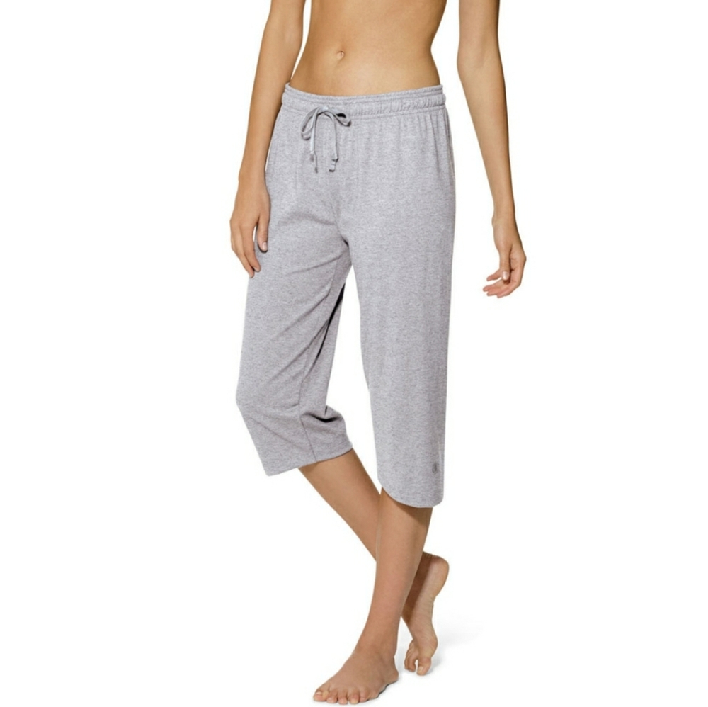 Champion Mid Rise Workout Capris